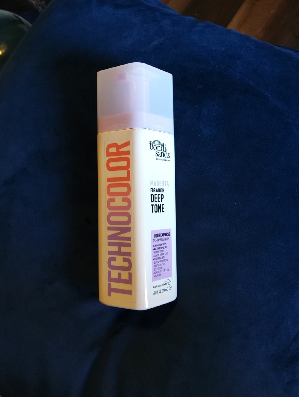 Bondi Sands Technocolor Magenta Foam – Yellow & Pink Accents
